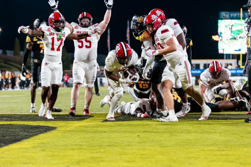 Rippa's late heroics, clutch interception lift Gamecocks in CUSA thriller