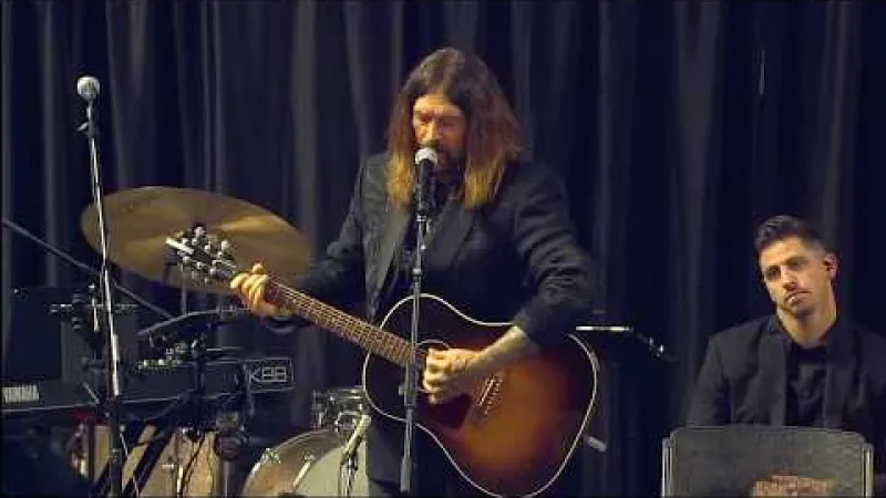 Billy Ray Cyrus- Tribute to fallen Kentucky State trooper was 'highest honor ever'
