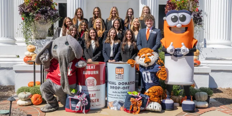 Alabama, Auburn students put rivalry to work to help feed families