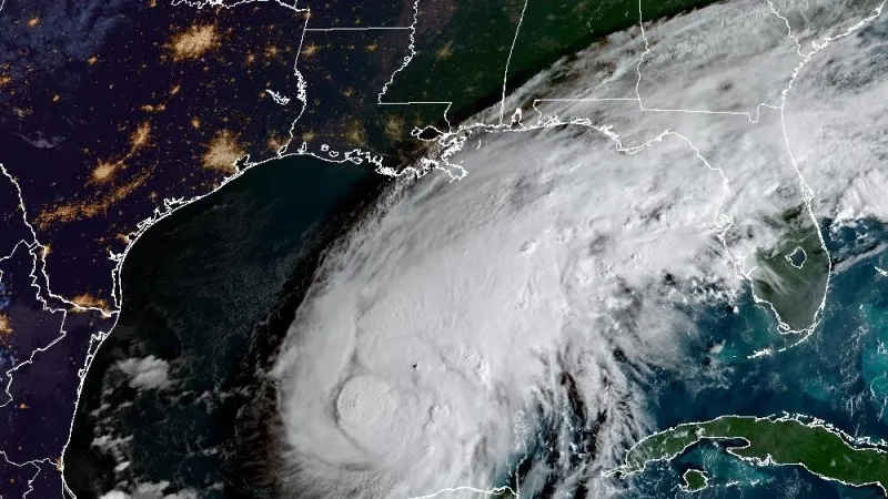 Governor issues state of emergency for 40 counties in storm preparation