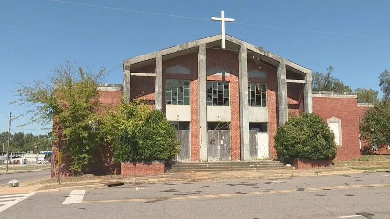 Second chance or demolition? Condemned Birmingham church sparks City Hall debate