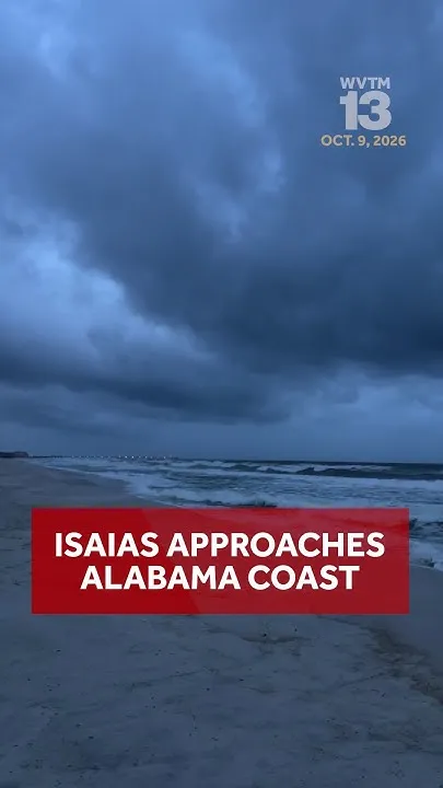 Waves, winds begin to pick up in Gulf Shores, AL, as Hurricane Isaias nears (Video)