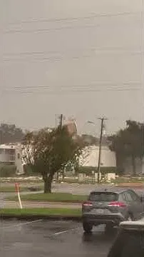 Roof ripped off Florida motel (Video)