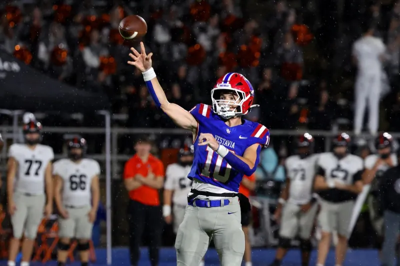 Special teams TD, lockdown defense lift Rebels over rival