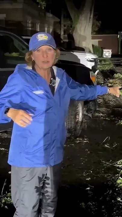 Hurricane Isaias update: Wind does 'a lot of damage' in Foley (Video)