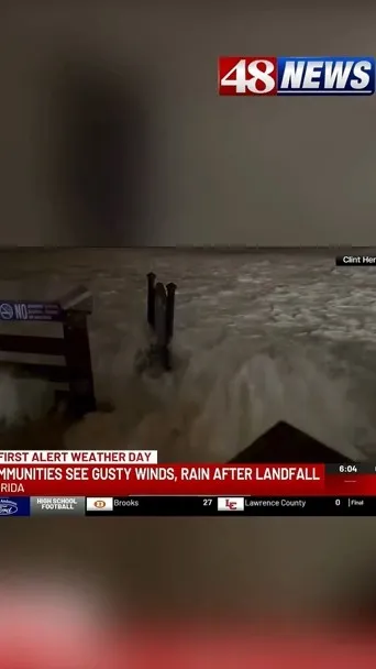The impacts of Hurricane Isaias as it moves through Alabama, Florida (Video)