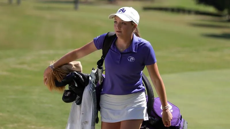 Women's Golf tunes up for tournament in Music City