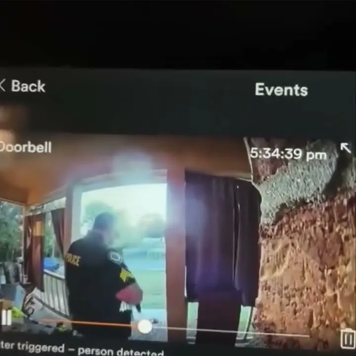 GRAPHIC VIDEO WARNING: Officer shoots 'vicious dog' after responding to dog attack (Video)