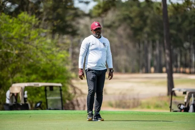 Gardner Leads Bulldogs at The Scrappy at Pinetree