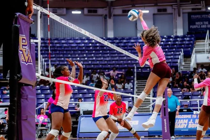 Lady Bulldogs Sweep Miles College in Straight Sets