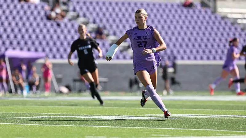 Soccer travels to Little Rock for first-ever meeting