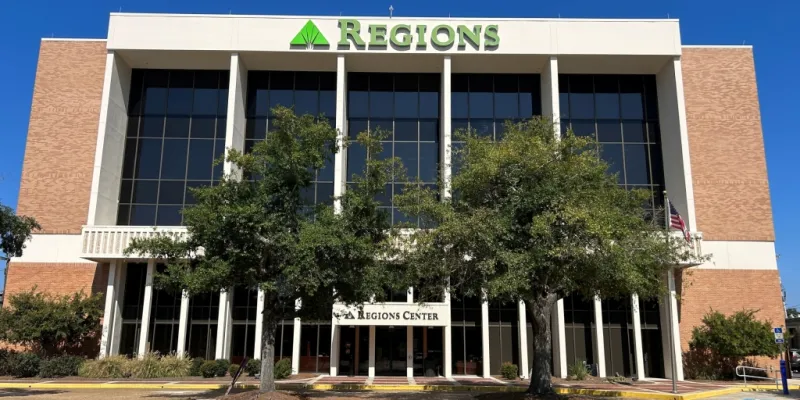 Regions offers payment relief and fee waivers for South Alabama residents affected by Isaias