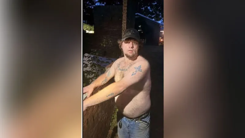 Police search for second suspect after deadly shooting during alleged break-in