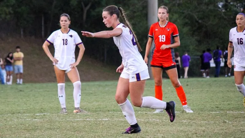 Women's Soccer Hosts Union for Final GSC Home Matchup