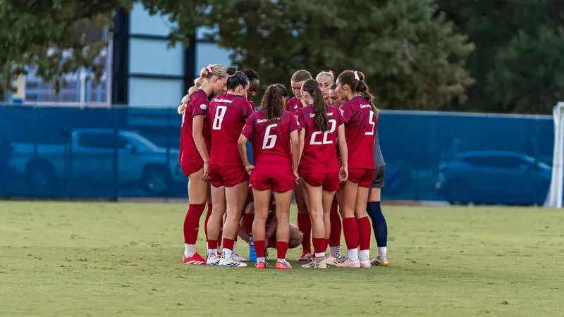 Soccer Holds Shot Advantage in Narrow Loss to Southern Miss
