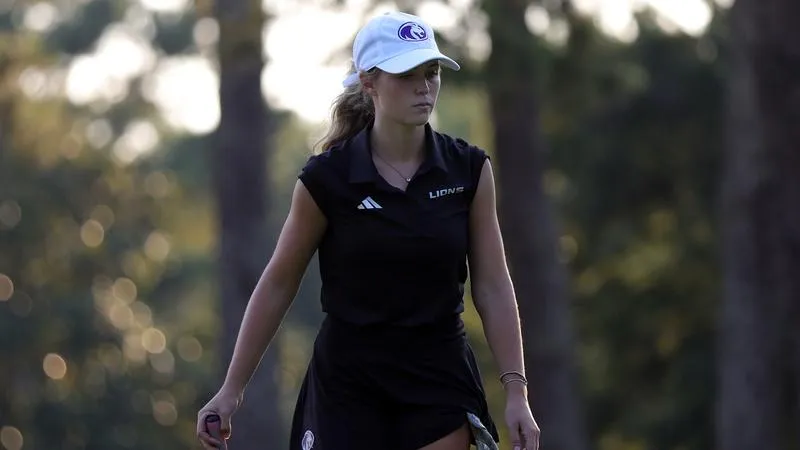 Women's Golf preps for Diamante Intercollegiate in Arkansas
