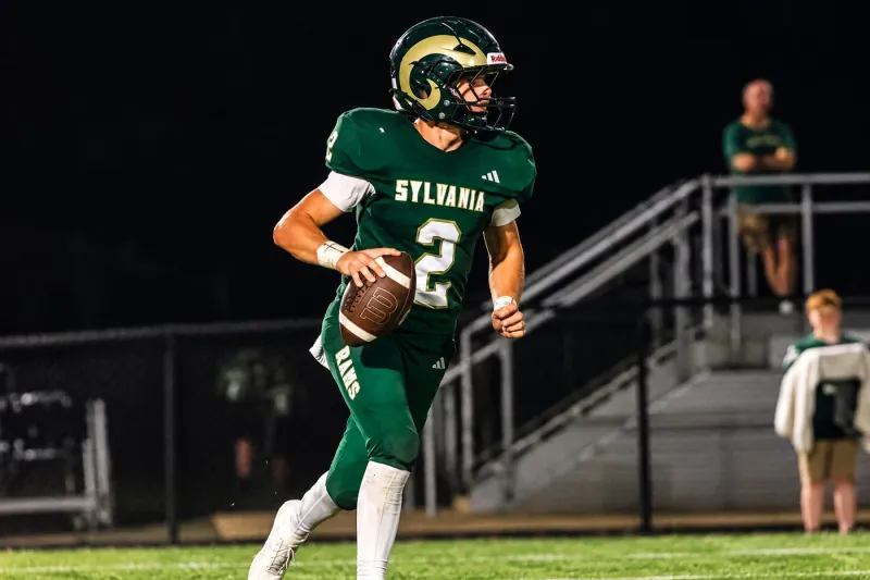 Sylvania Rolls Past Asbury for Homecoming Win