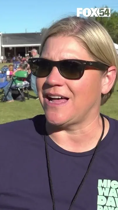 Microwave Dave Day honors Huntsville blues legend (Video)