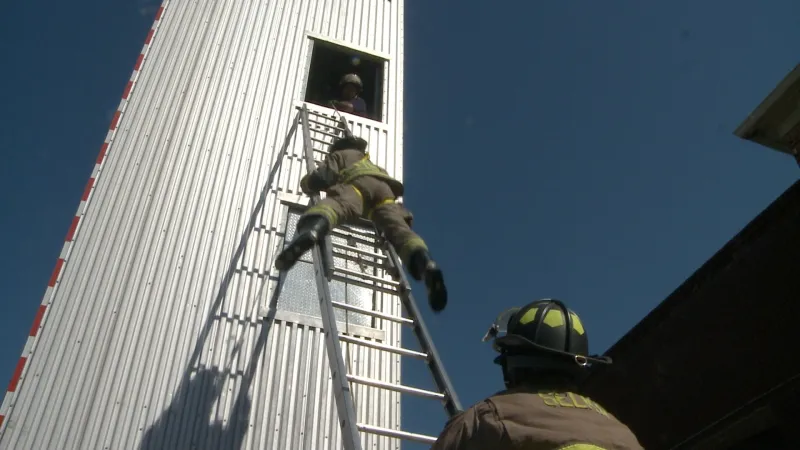 Selma Fire and rescue conducts firefighter training