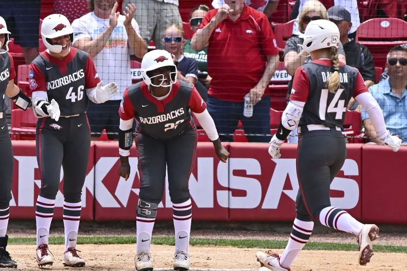 Arkansas softball seniors lean on childhood memories with WCWS berth in reach