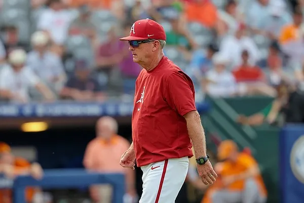 Dave Van Horn press conference: Arkansas baseball coach, players recap SEC Tournament win over Tennessee
