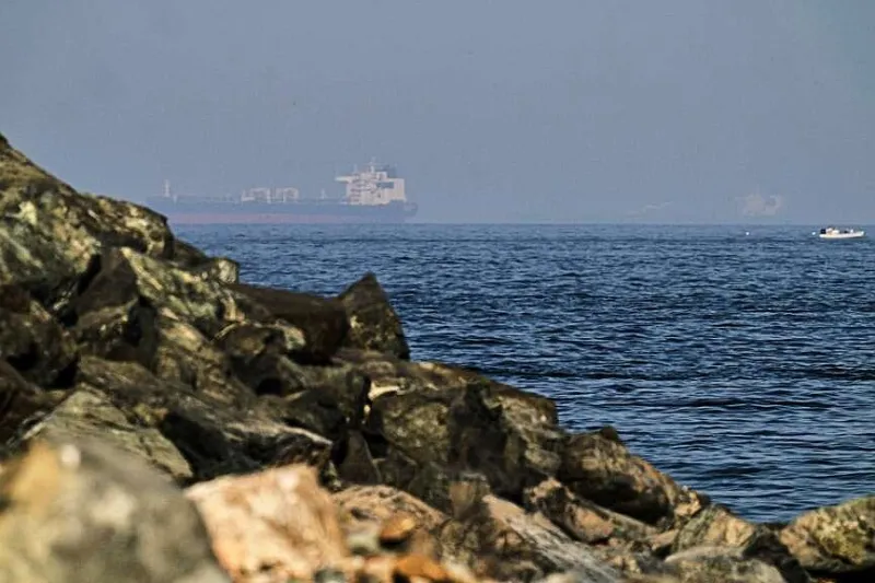 US boards oil tanker as blockade continues