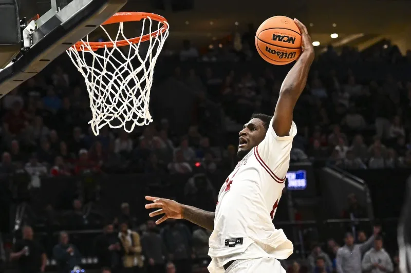 Report: Arkansas basketball wing Billy Richmond switches course, will return to Razorbacks