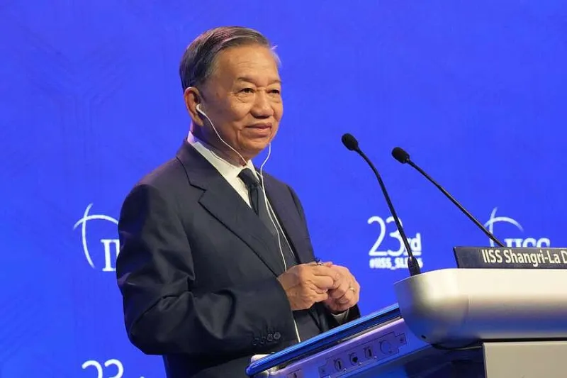 Vietnam's leader points to strait as warning
