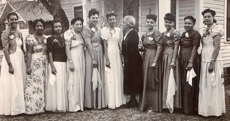 History of 'Rainbow Girls' in Fort Smith includes accomplishments, pain