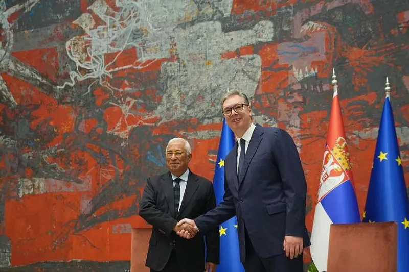 EU looks to speed Balkan states' induction