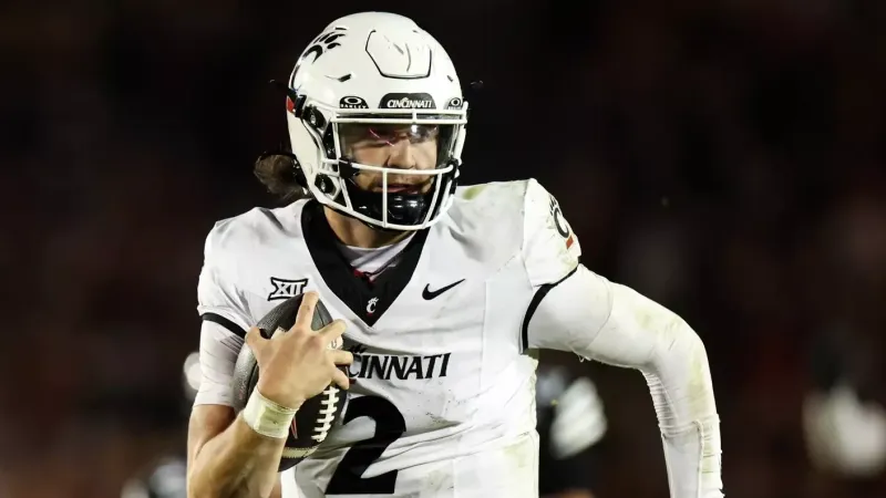 Democrat-Gazette's Tom Murphy on new problems facing college sports