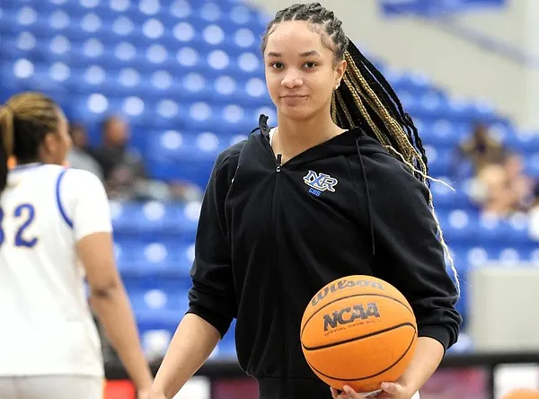 UNDER THE RADAR: '29 NLR guard Marley Adebayo