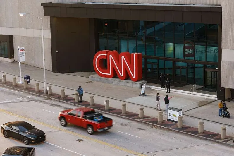 Trump tells high court he plans to revive $475M CNN lawsuit