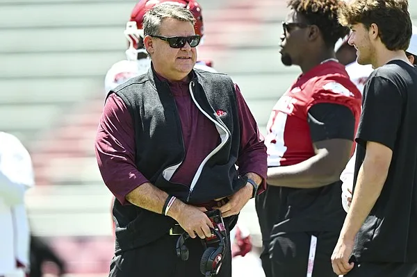 Arkansas football lands commitment of 3-star QB Cason Myers