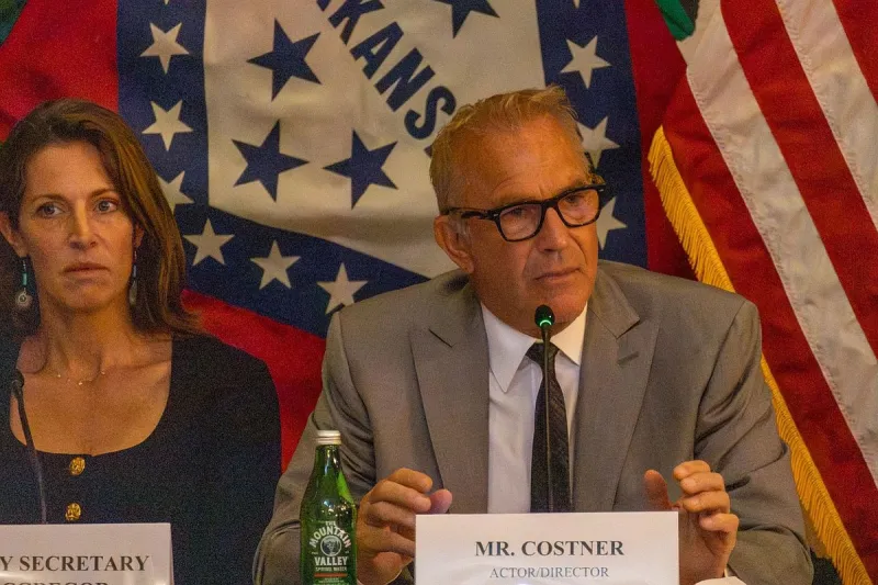 Kevin Costner, lawmakers praise America's national parks during U.S. House field hearing in Hot Springs