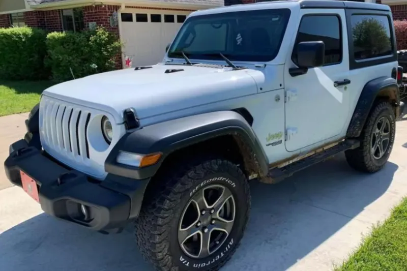 The Legal Guide to Driving Your Jeep Without Doors in Texas and Louisiana