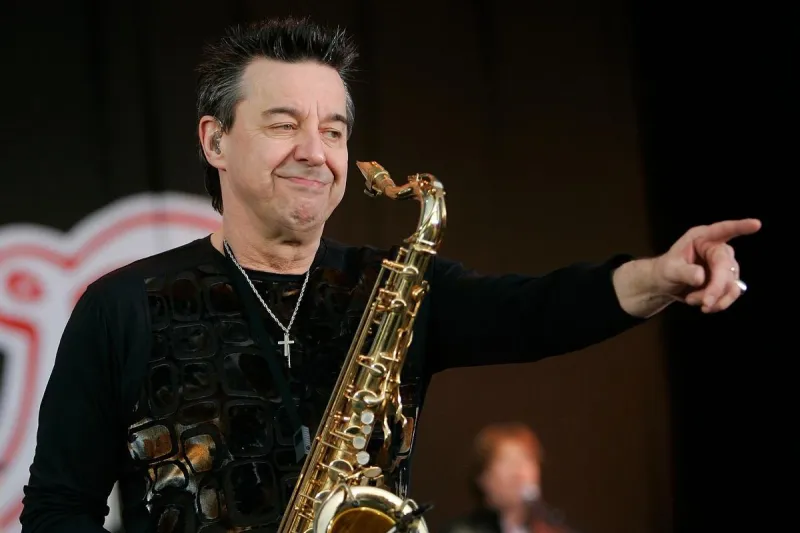 Chicago's Walt Parazaider Dies