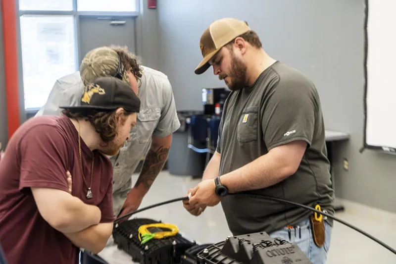 UAHT Fast-Track Fiber Optic Career Training Program