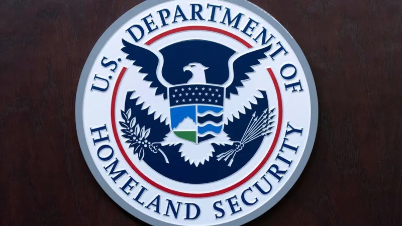 21 undocumented immigrants arrested after ICE raid on Texarkana nightclub
