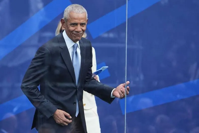 Obama center opening held in Chicago