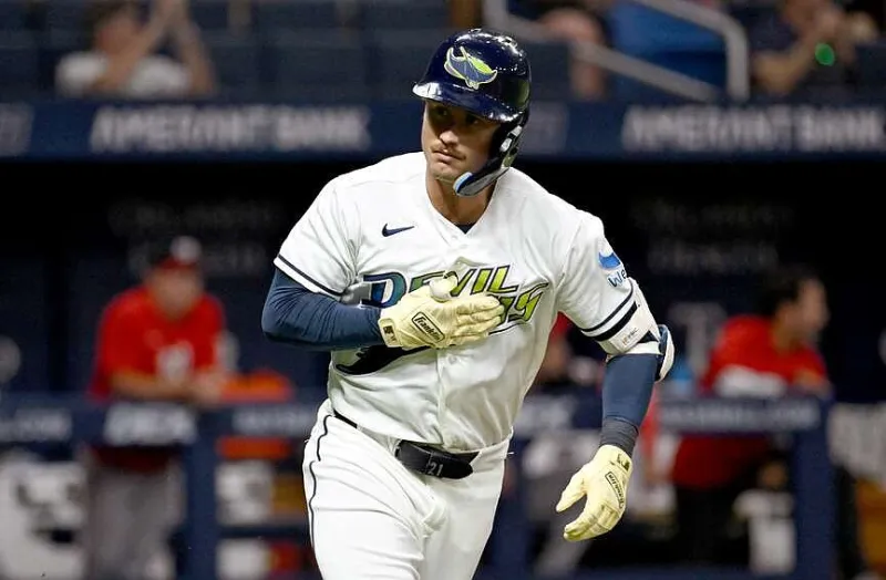 Schlittler fans 13, walks none, in win over Reds