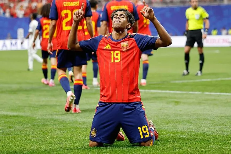 Spainish teenager shines in 1st start