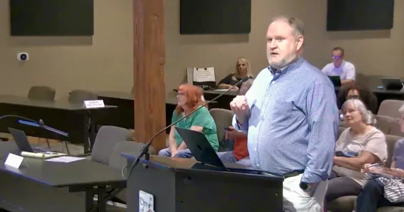 911 vendor for Fort Smith, county allegedly breaches contract
