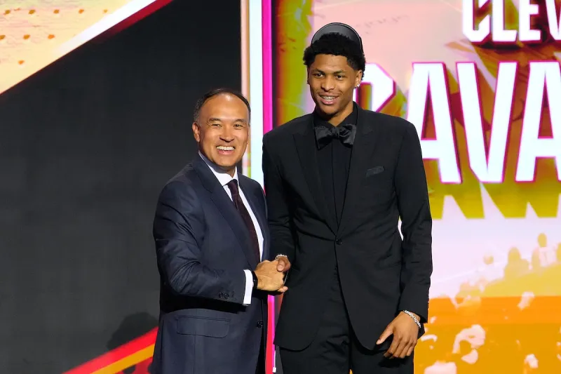 Arkansas basketball stars Meleek Thomas, Trevon Brazile selected in NBA Draft second round