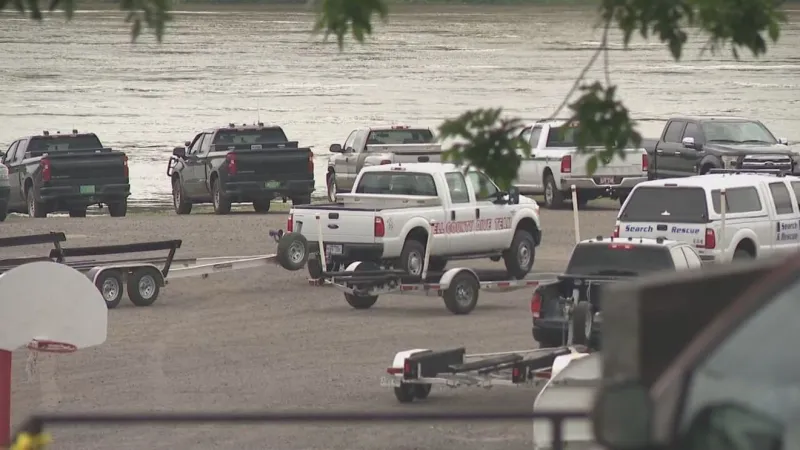 Search for missing Dardanelle mother and baby continues on Arkansas River