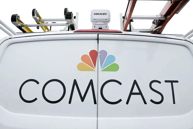 Comcast plans split in service offerings