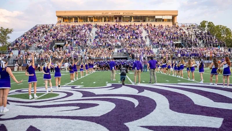 FOOTBALL SINGLE-GAME TICKETS ON SALE NOW