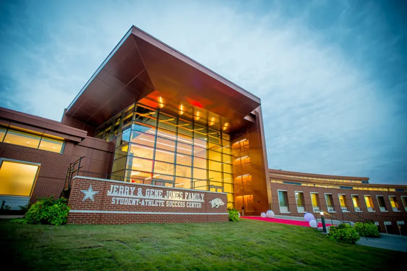 Razorbacks place 83 on Spring SEC Academic Honor Roll