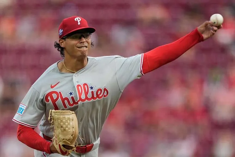 Luzardo strikes out 11; Phillies win pitchers' duel