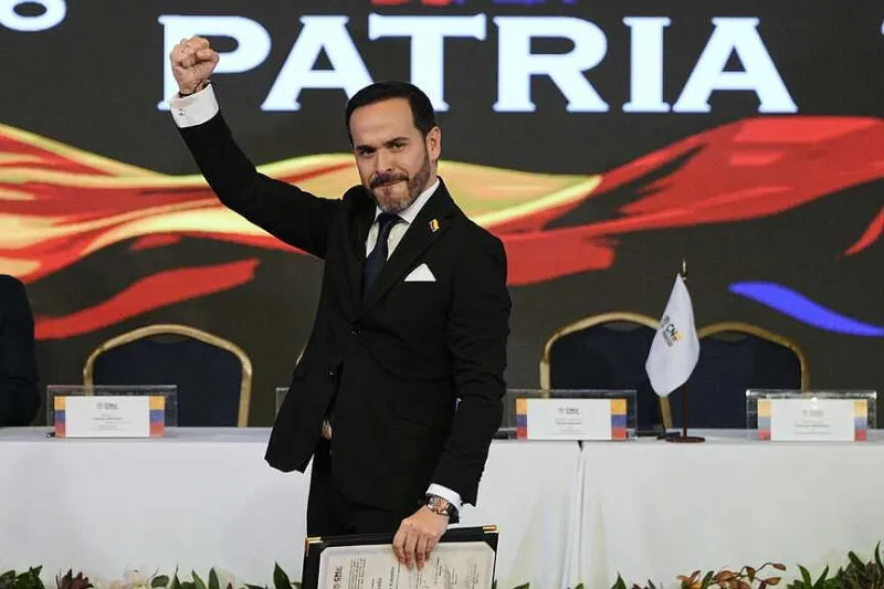 Ex-leader of Colombia threatens to close down conflict tribunal